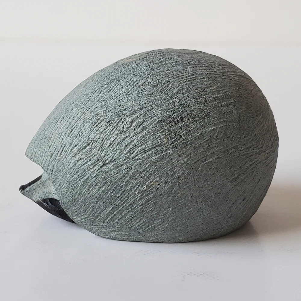 Carved Soapstone Hedgehog - Picture 4 of 9